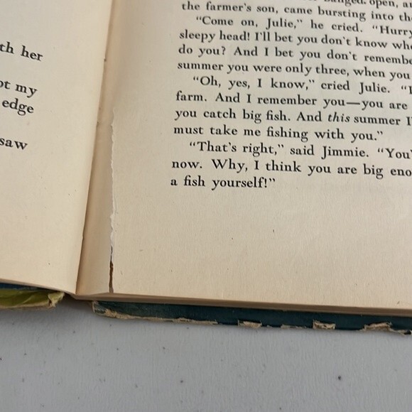 Farm Stories A Giant Golden Book 100 Pictures in Full Color Gustaf Tenggren - Picture 9 of 14